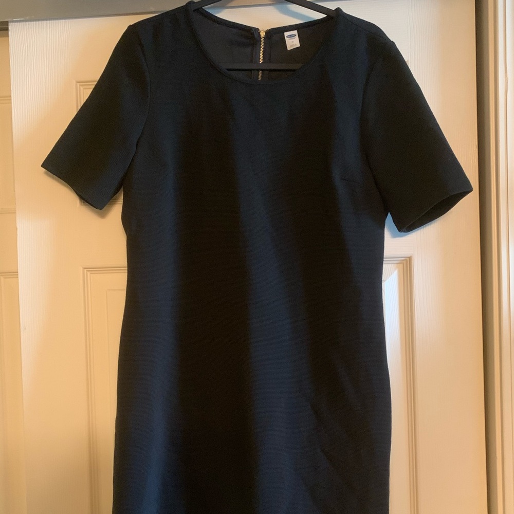Old Navy black body con dress